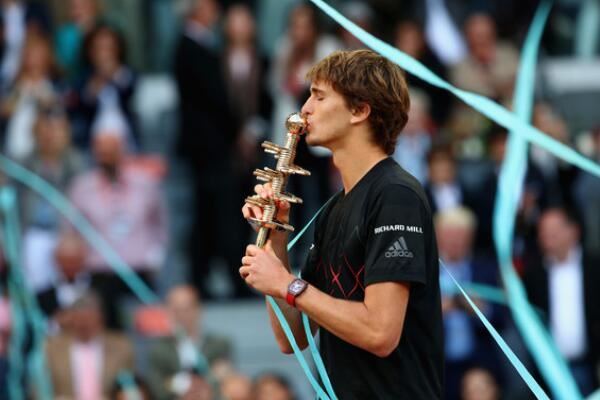 抓发球没那 抓发球没那